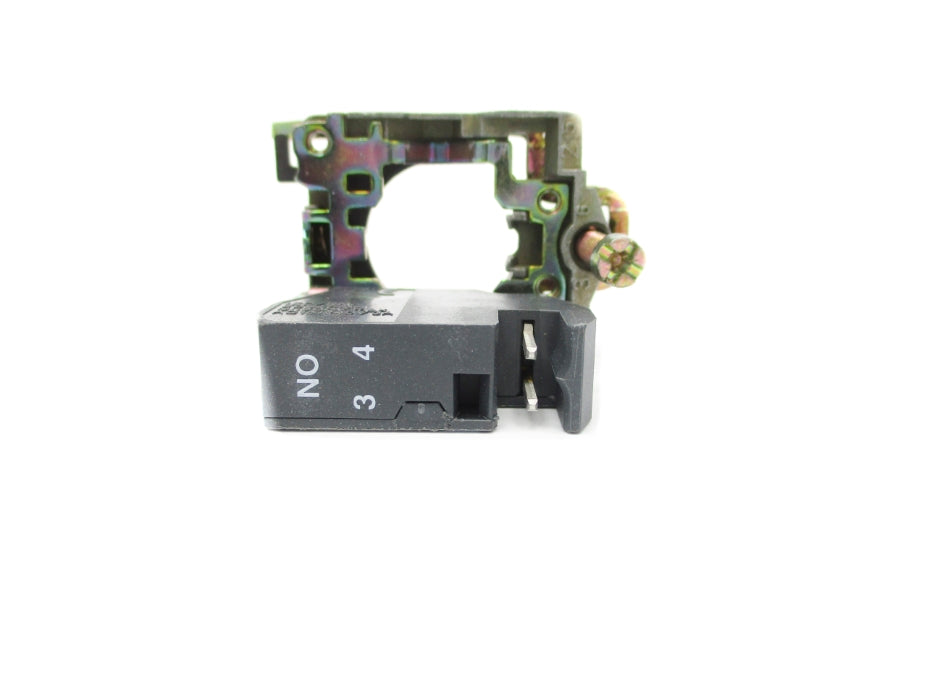TELEMECANIQUE ZBE-101 240V 10A NSNP