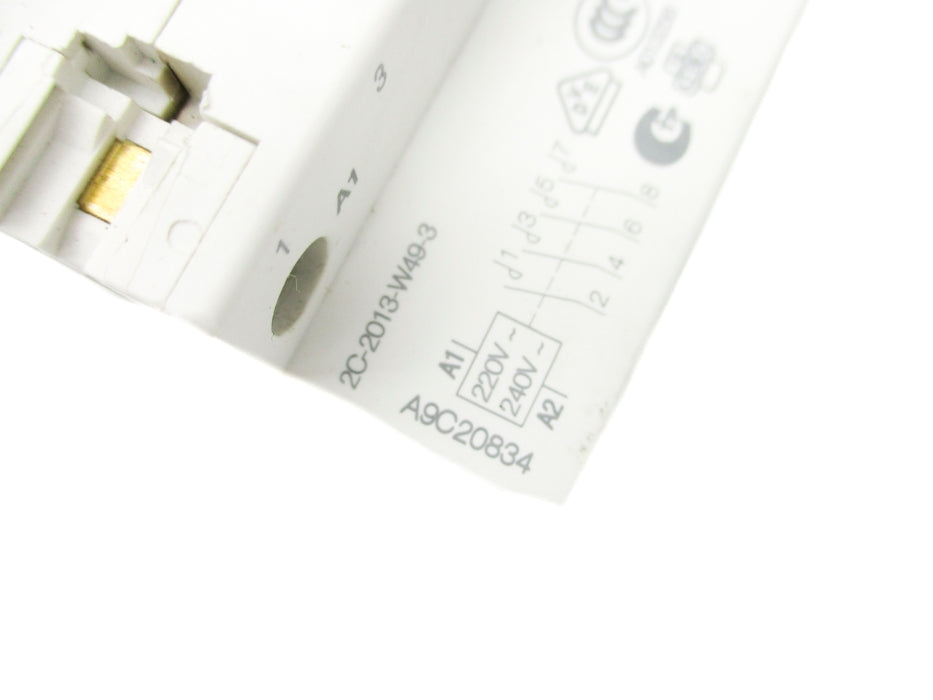 SCHNEIDER ELECTRIC A9C20834 220/240V 25A NSNP