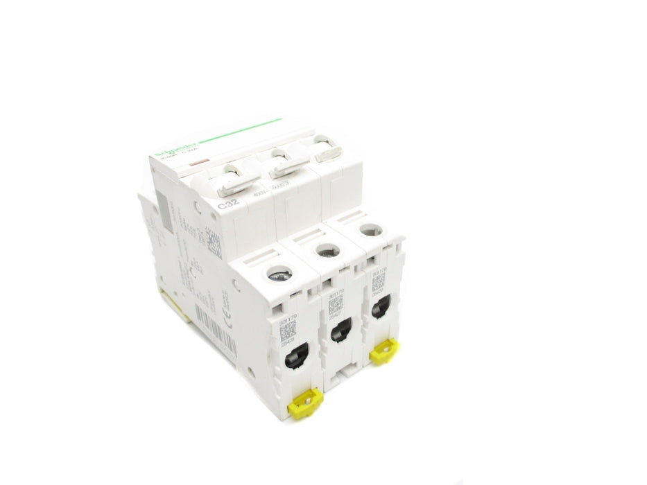 SCHNEIDER ELECTRIC A9F79332 32A 400V (AS PICTURED) NSNP