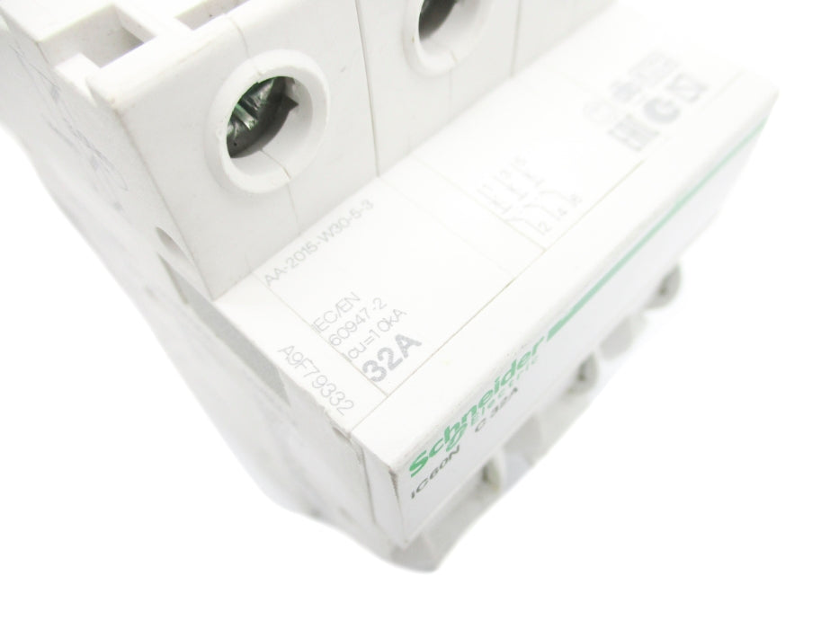 SCHNEIDER ELECTRIC A9F79332 32A 400V (AS PICTURED) NSNP