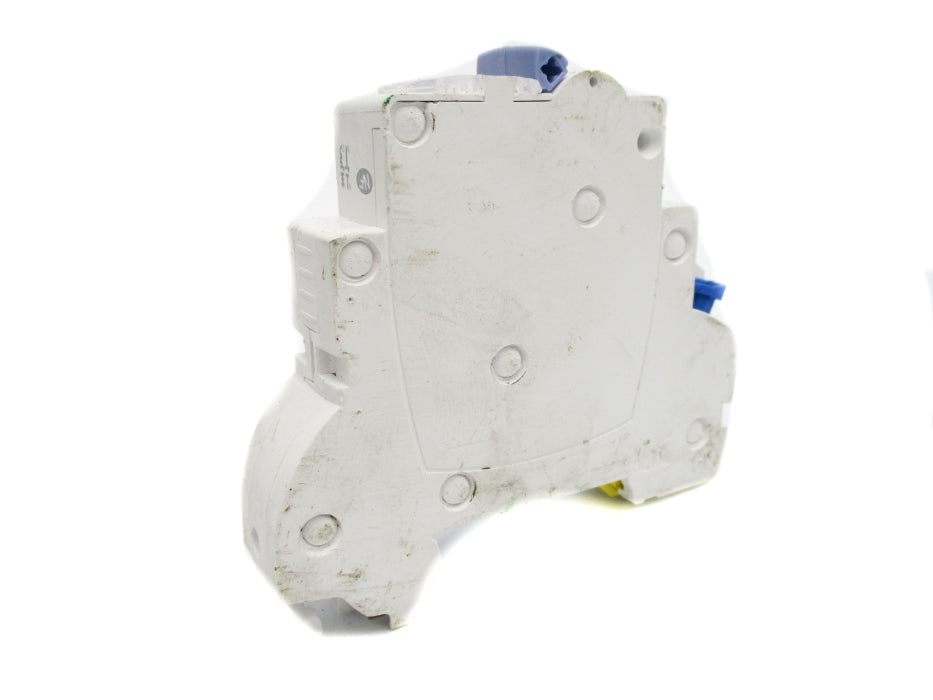 SCHNEIDER ELECTRIC 16724 2A 230V UNMP