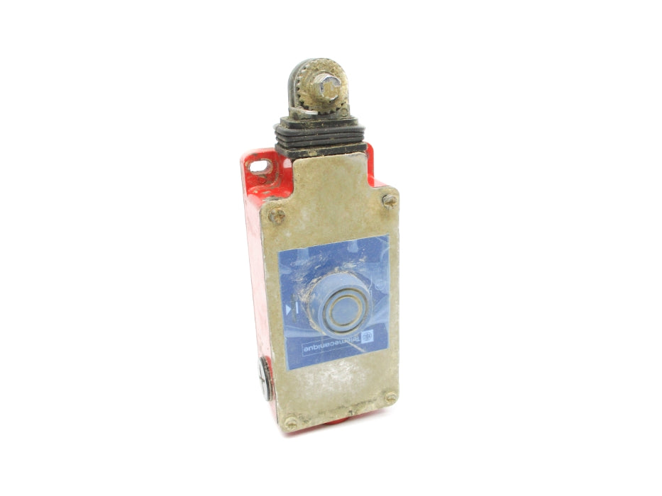 TELEMECANIQUE XY2CH13270 (AS PICTURED) UNMP