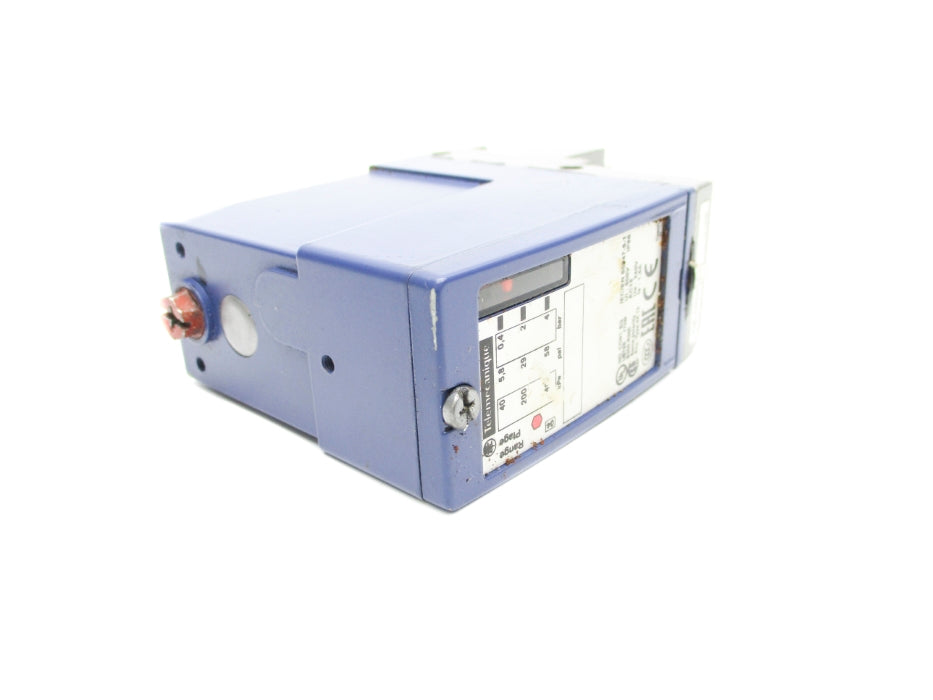 TELEMECANIQUE XMLA004A2S11 UNMP