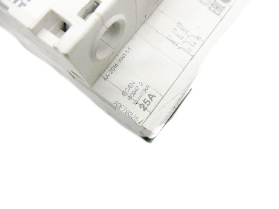 SCHNEIDER ELECTRIC A9F79325 25A 400V (AS PICTURED) UNMP