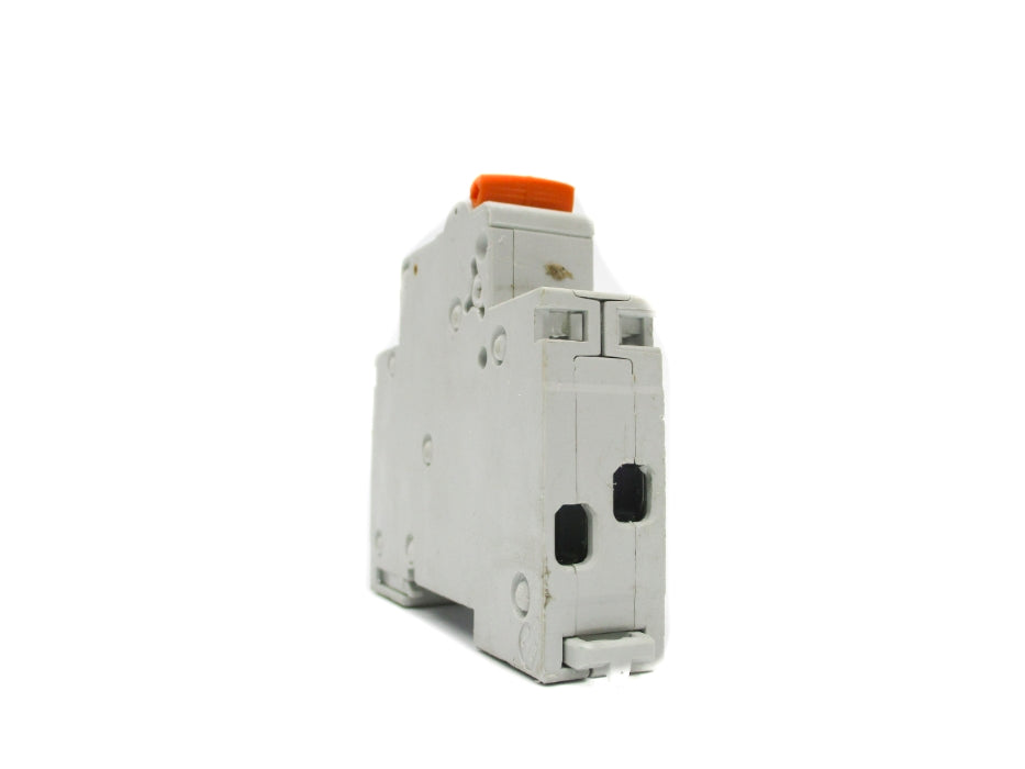 SCHNEIDER ELECTRIC 19166 10A 230V UNMP