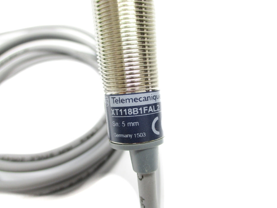 TELEMECANIQUE XT118B1FAL2 NSNP
