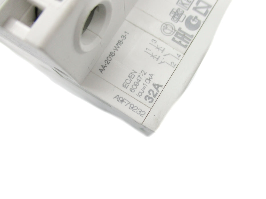 SCHNEIDER ELECTRIC A9F79232 32A 400V (AS PICTURED) NSNP