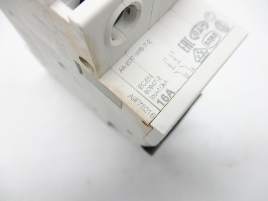 SCHNEIDER ELECTRIC A9F75216 16A 400V NSNP
