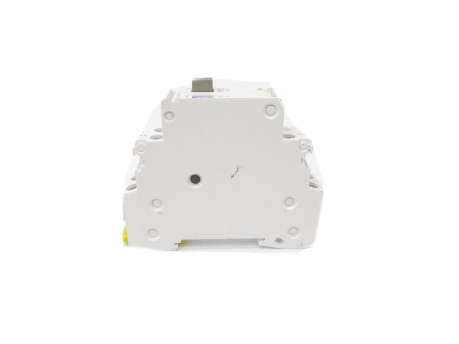 SCHNEIDER ELECTRIC A9E15535 230/240V NSNP