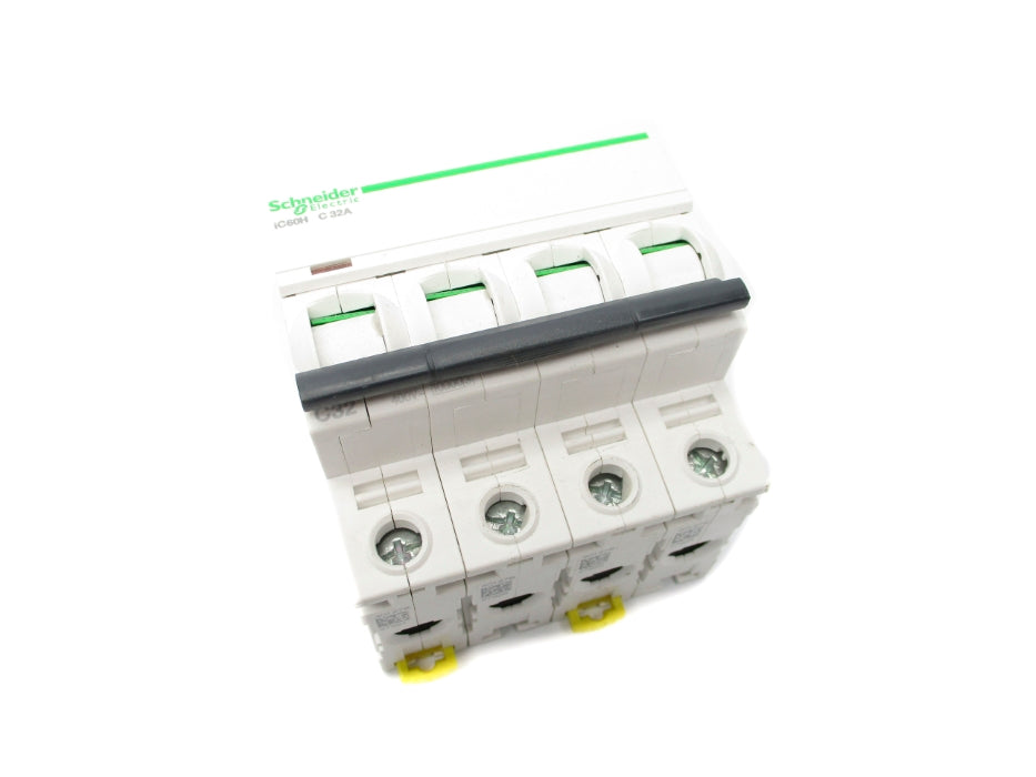 SCHNEIDER ELECTRIC A9F87432 32A 400V NSNP