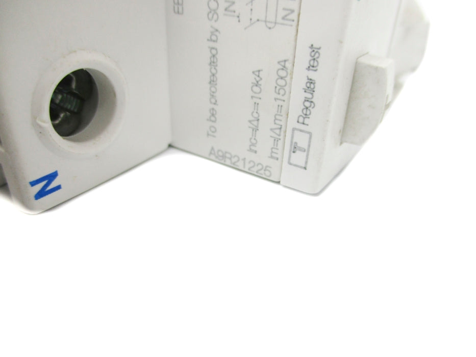 SCHNEIDER ELECTRIC A9R21225 25A 230V UNMP