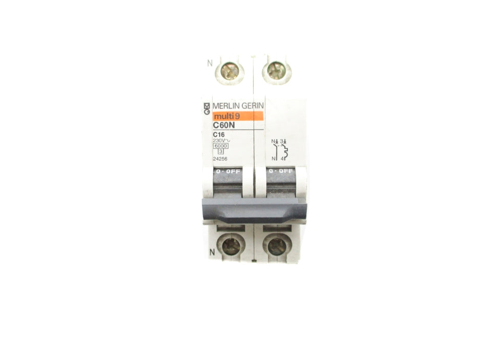 MERLIN GERIN 24256 16A 230V UNMP