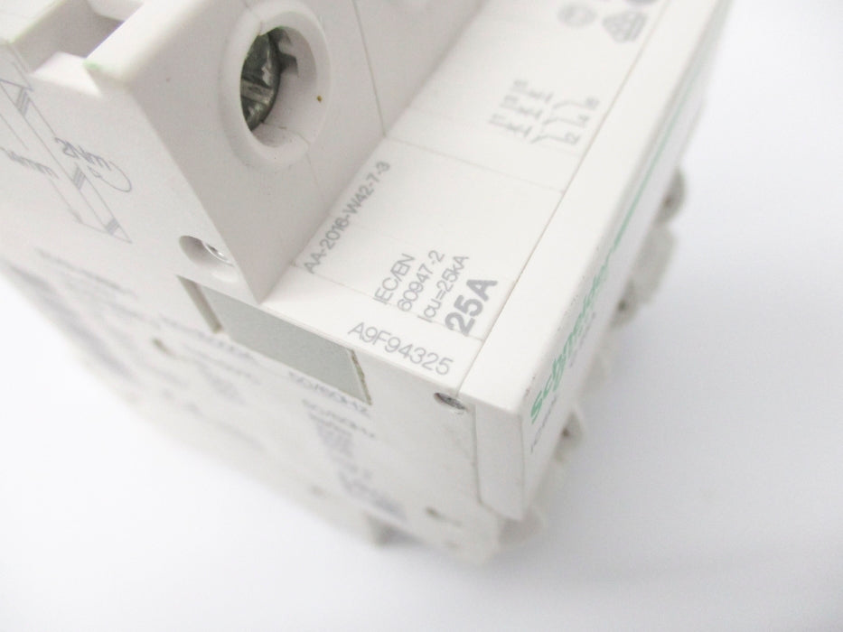 SCHNEIDER ELECTRIC A9F94325 25A 400V NSNP