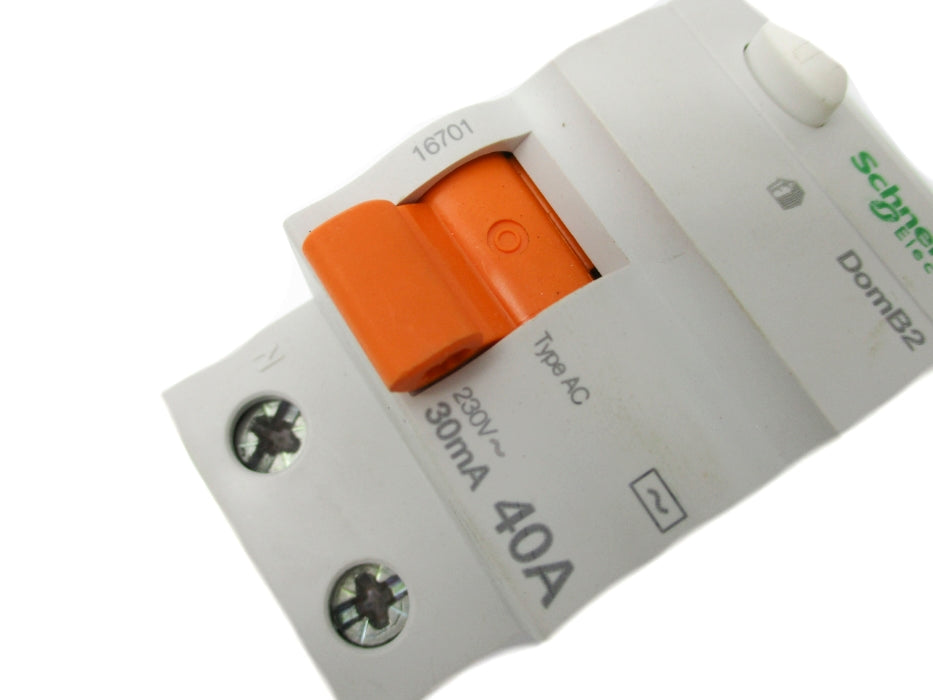 SCHNEIDER ELECTRIC 16701 40A 230V NSNP
