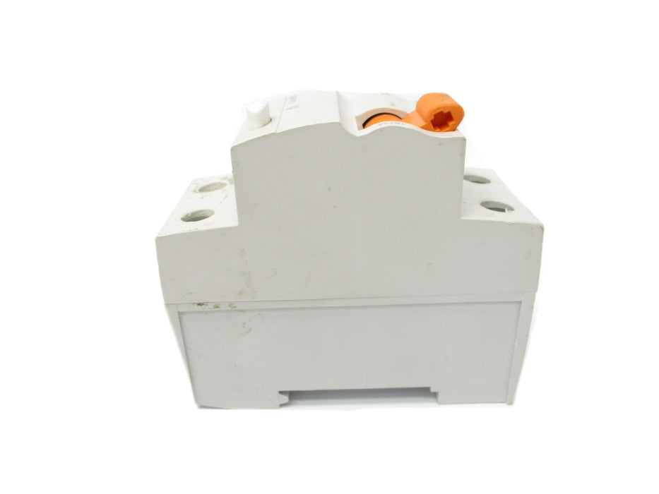 SCHNEIDER ELECTRIC 16744 40A 230V UNMP