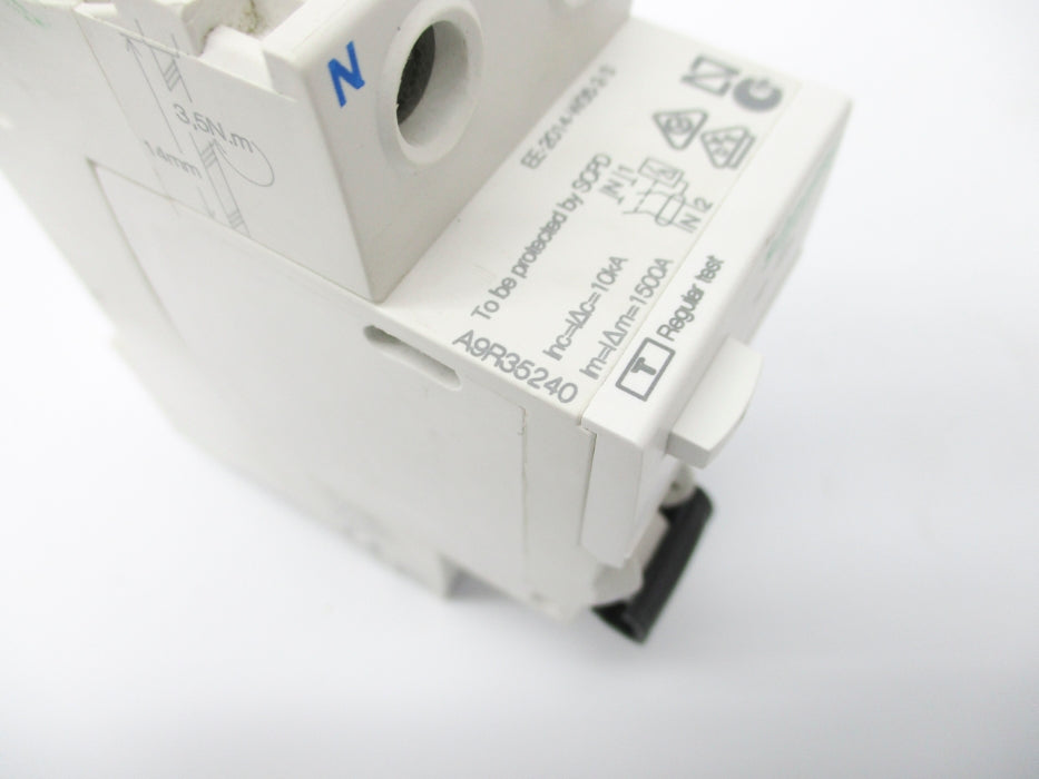 SCHNEIDER ELECTRIC A9R35240 40A 230V NSNP