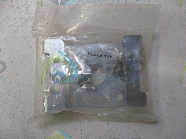 MONITEUR BKT-NP120 BRACKET KIT *NEW IN BAG*