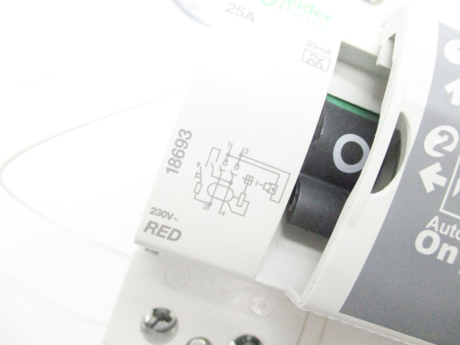 SCHNEIDER ELECTRIC 18693 230V 25A NSNP