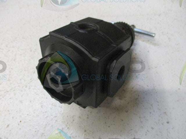 NORGREN R73G-2AT-RMN-7M PRESSURE REGULATOR *NEW NO BOX*