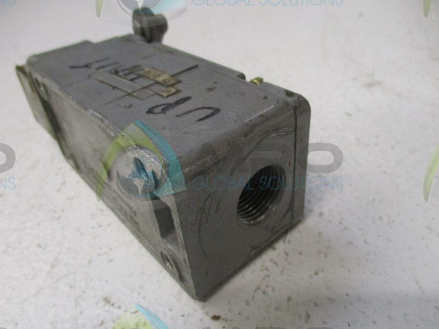 MICROSWITCH 51ML1-E1 (GREY) *USED*
