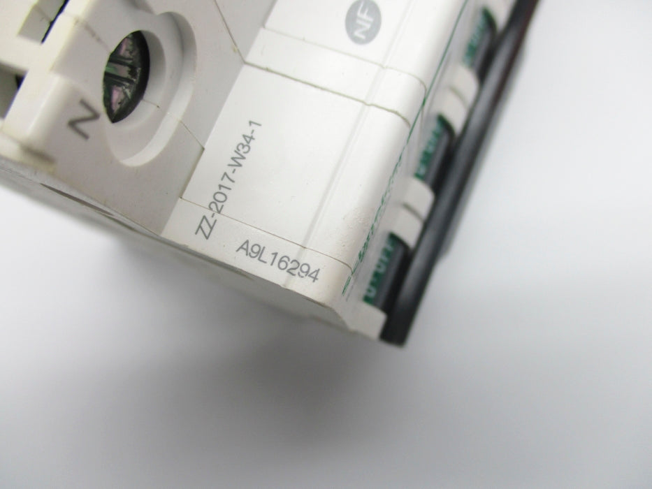 SCHNEIDER ELECTRIC A9L16294 NSNP