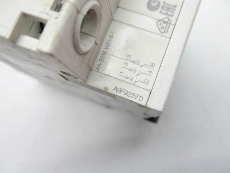 SCHNEIDER ELECTRIC A9F92370 0.05A 415V UNMP