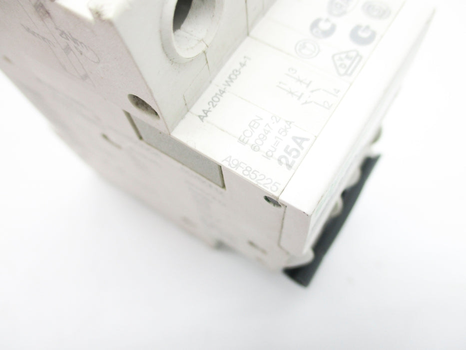 SCHNEIDER ELECTRIC A9F85225 25A 400V UNMP