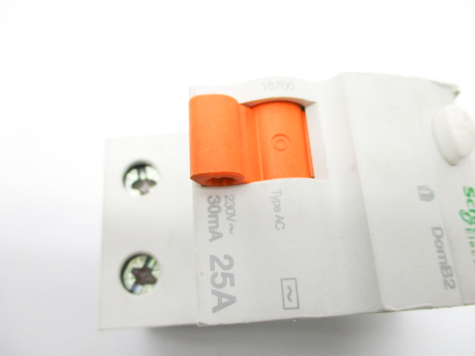 SCHNEIDER ELECTRIC 16700 25A 230V (AS PICTURED) UNMP
