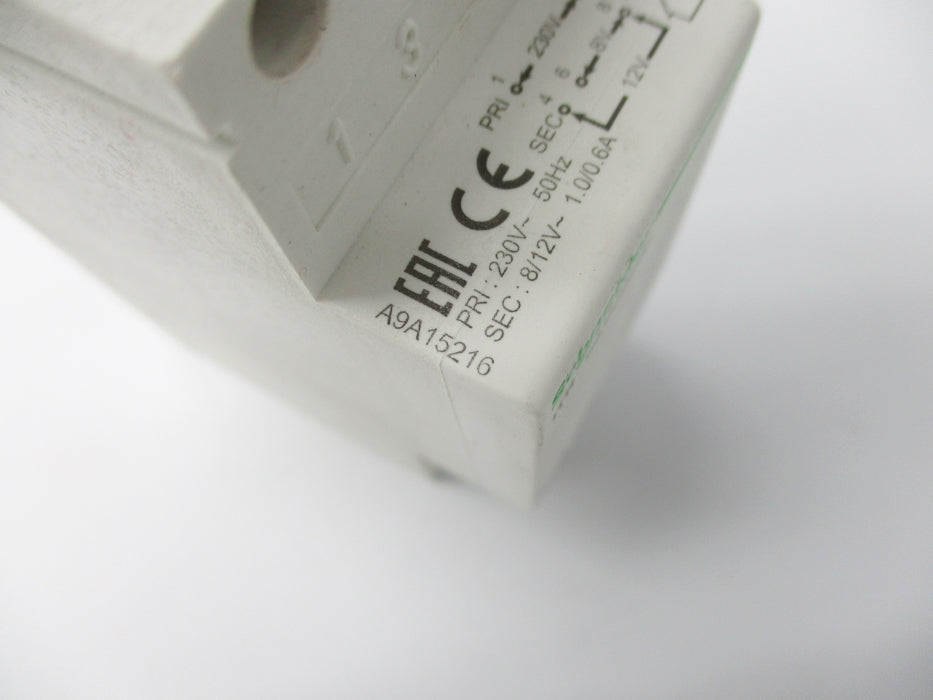 SCHNEIDER ELECTRIC A9A15216 8VA NSNP