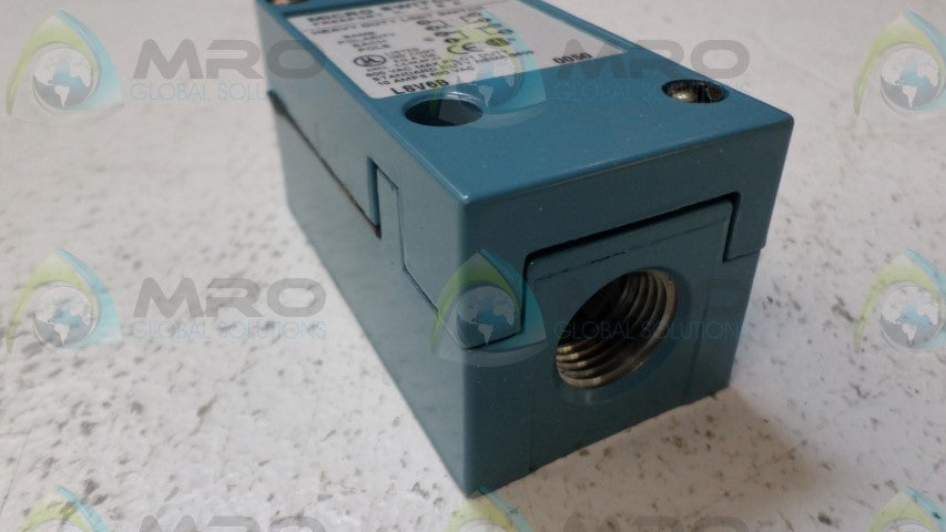HONEYWELL LSV6B HEAVY DUTY LIMIT SWITCH *NEW IN BOX*