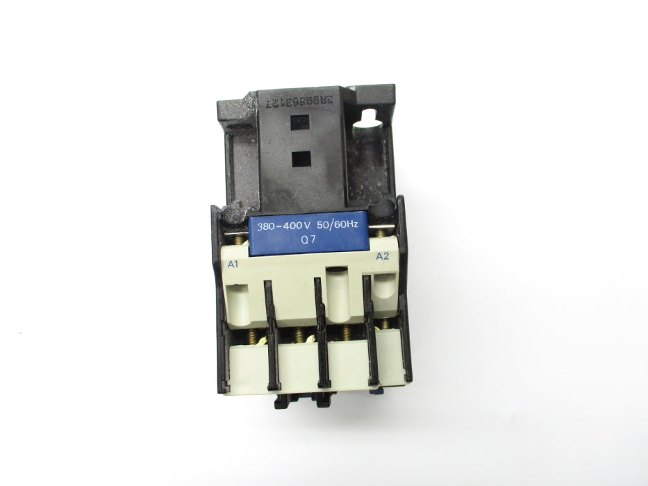 TELEMECANIQUE LC1D3210Q7 380/400V (AS PICTURED) NSNP