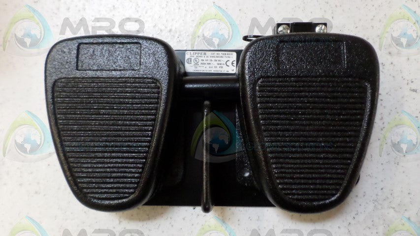 LINEMASTER TWIN632-S DOUBLE FOOT PEDAL SWITCH *NEW IN BOX*