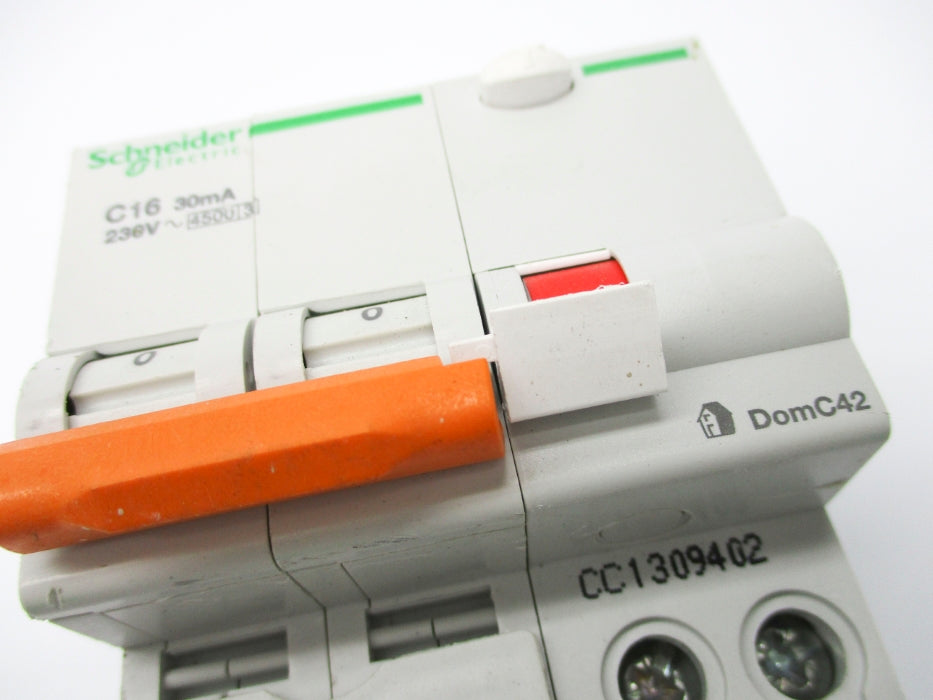 SCHNEIDER ELECTRIC DOMC42 16A 230V (AS PICTURED) UNMP