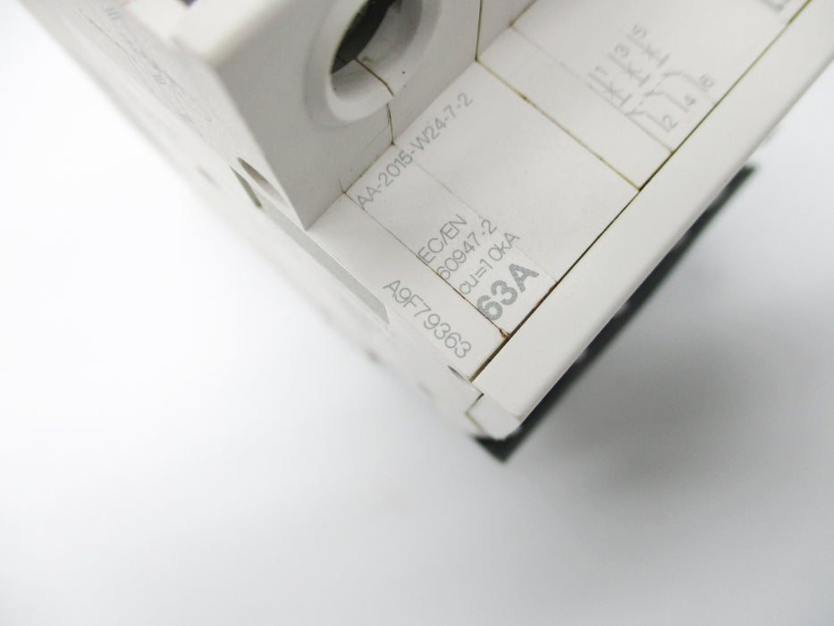 SCHNEIDER ELECTRIC A9F79363 63A 400V (AS PICTURED) NSNP