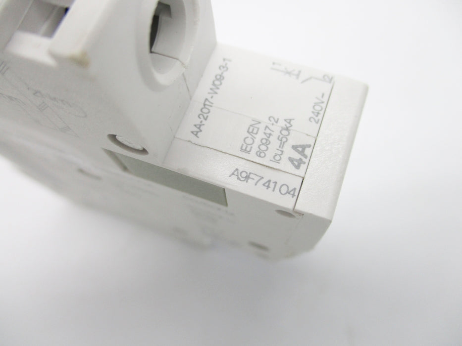 SCHNEIDER ELECTRIC A9F74104 4A 230/400V (AS PICTURED) NSNP