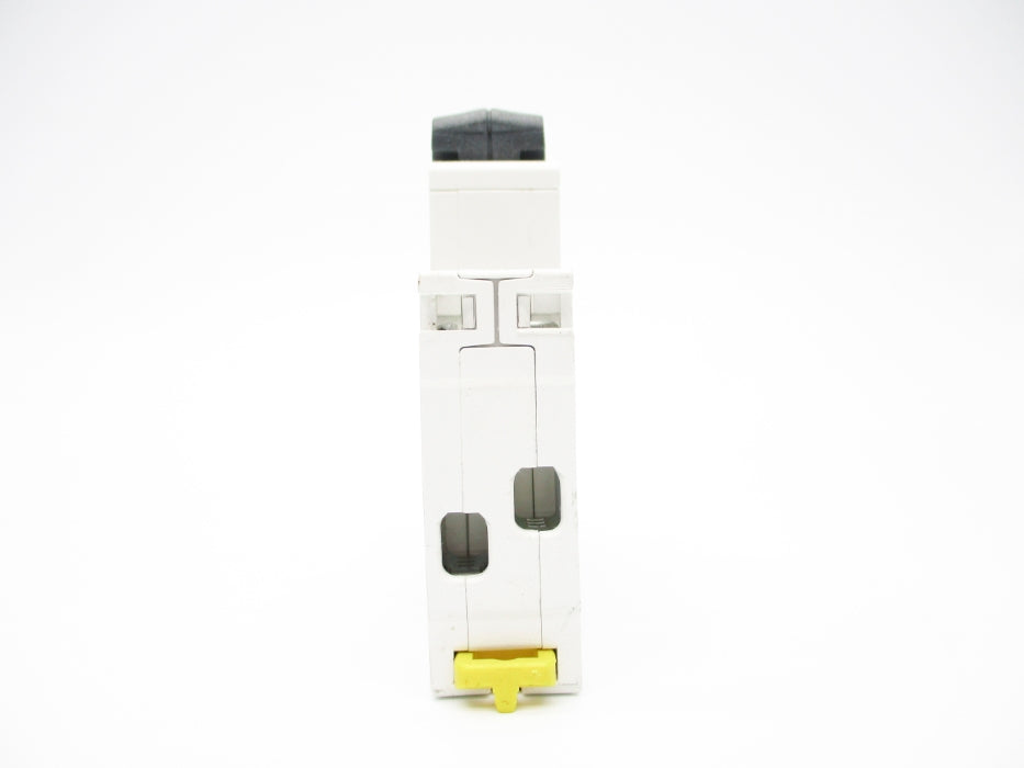 SCHNEIDER ELECTRIC A9N17574 20A 230V UNMP