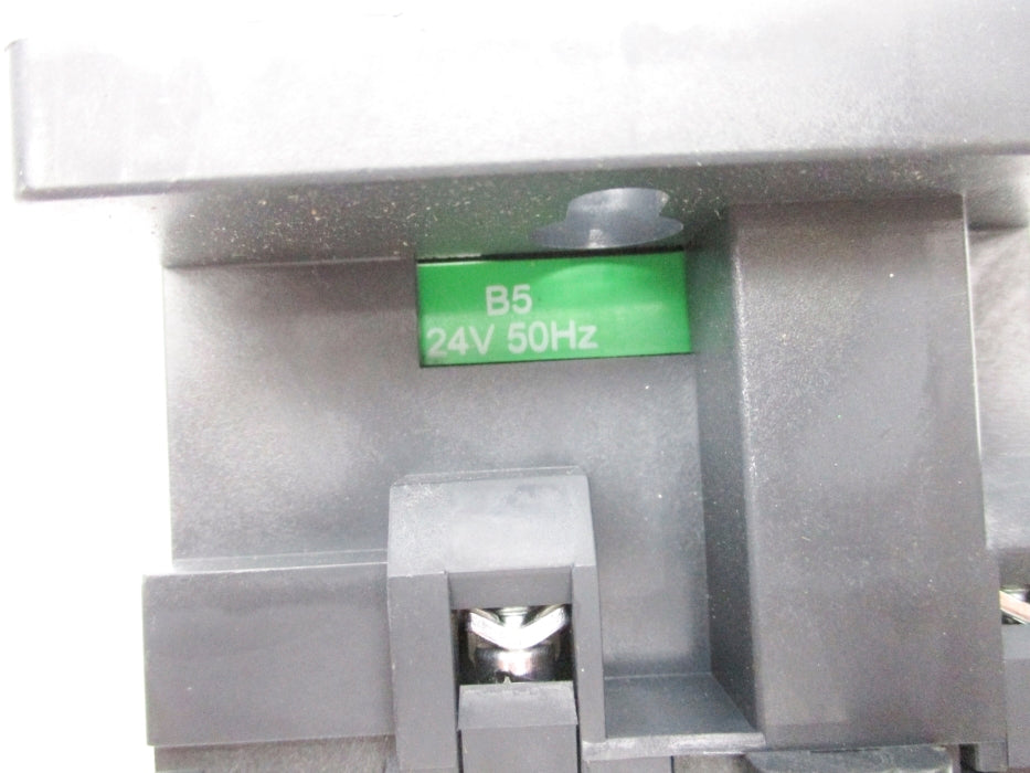 SCHNEIDER ELECTRIC LC1E50B5 24V NSNP
