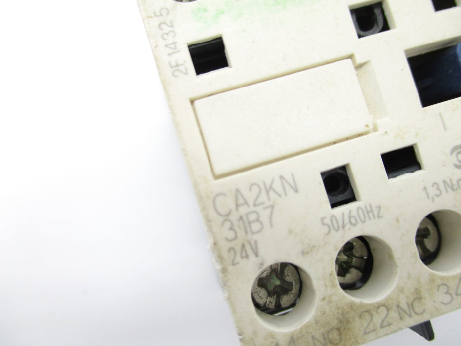 SCHNEIDER ELECTRIC CA2KN31B7 24V UNMP
