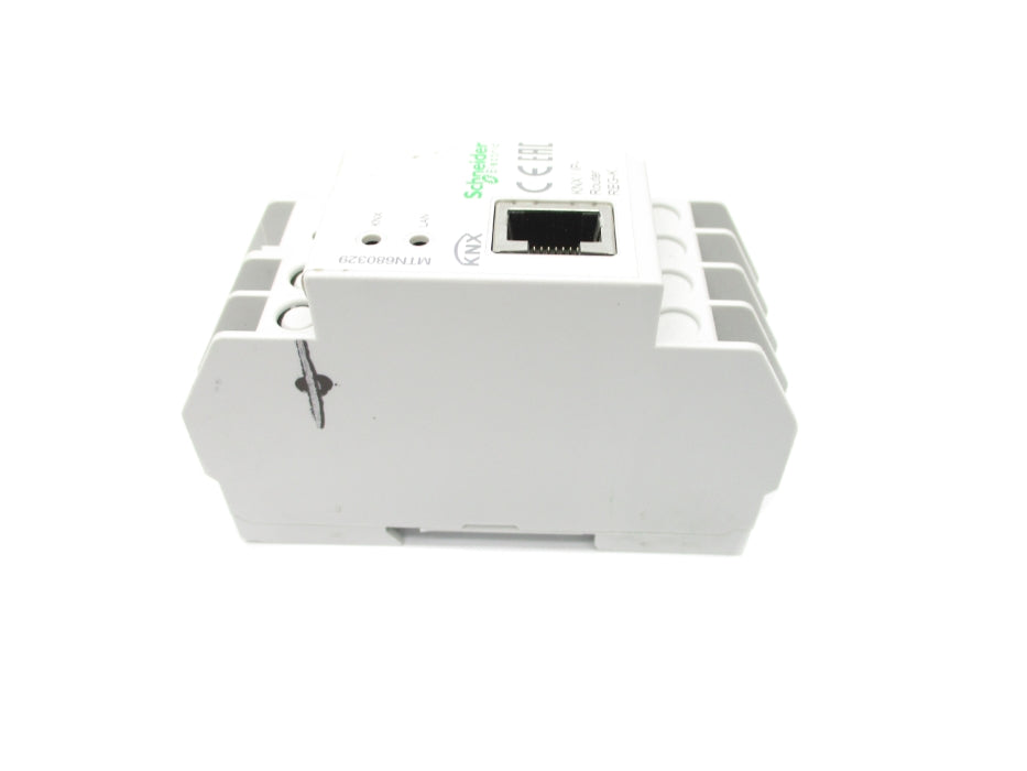 SCHNEIDER ELECTRIC MTN680329 UNMP