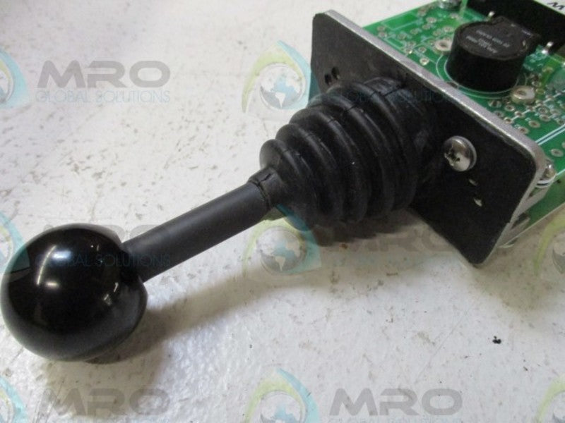 J.R. MERRITT CONTROLS PRO4-101.7098 AXIS JOYSTICK *NEW NO BOX*