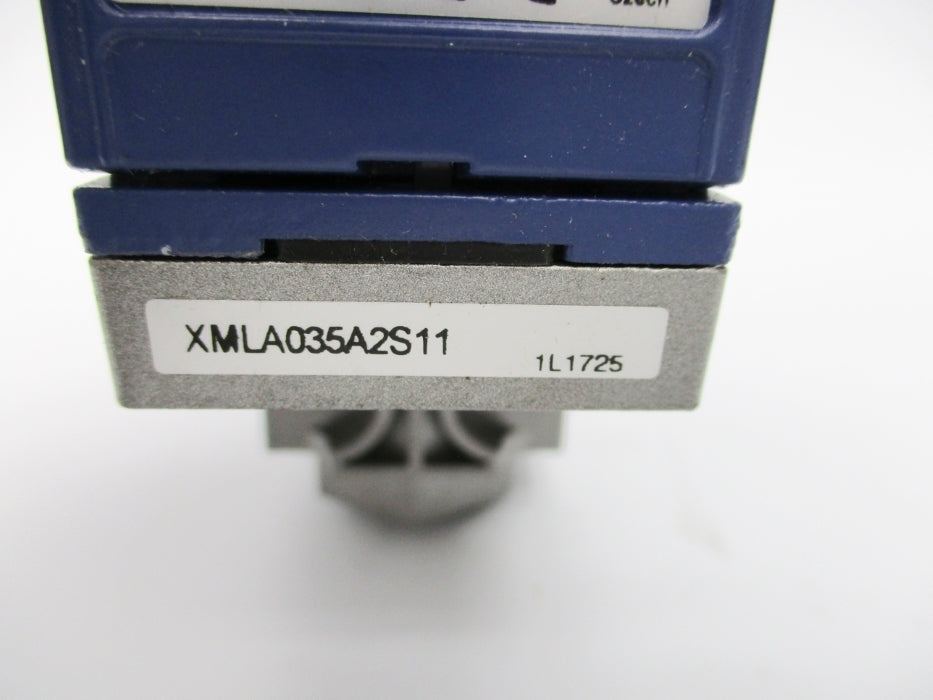 TELEMECANIQUE XMLA035A2S11 NSNP