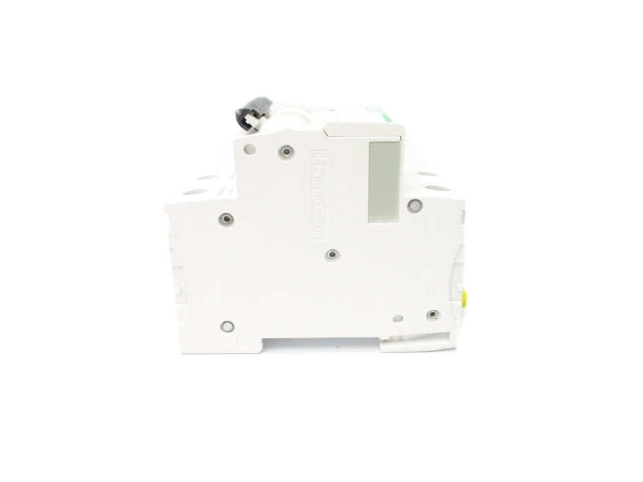 SCHNEIDER ELECTRIC A9F74203 3A 400V NSNP