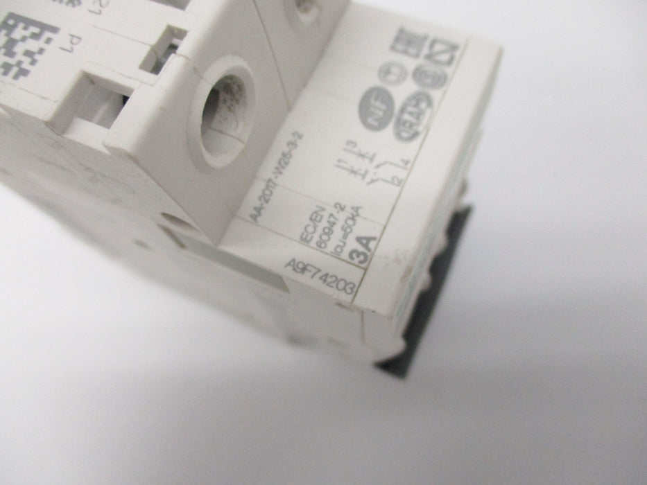 SCHNEIDER ELECTRIC A9F74203 3A 400V NSNP