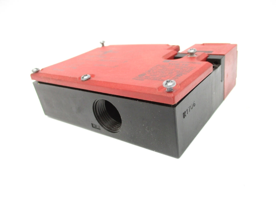 TELEMECANIQUE XCS-TE7311 NSNP