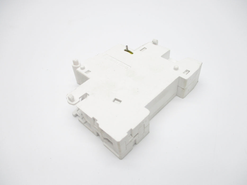 SCHNEIDER ELECTRIC A9A26969 (AS PICTURED) NSNP