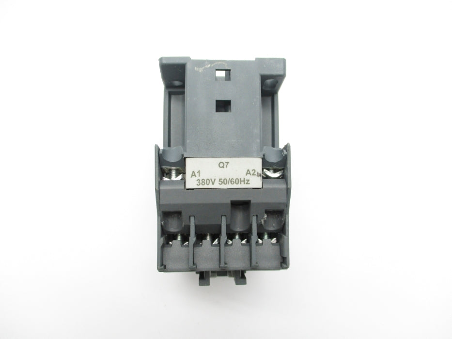 SCHNEIDER ELECTRIC LC1E0901Q7 380V NSNP