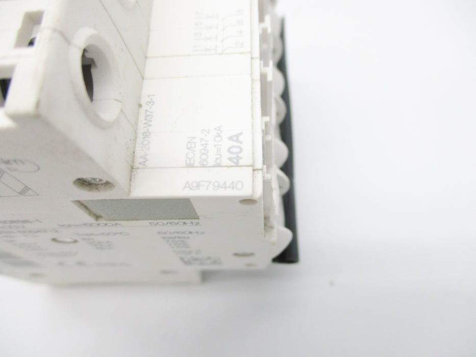 SCHNEIDER ELECTRIC A9F79440 40A 400V (AS PICTURED) NSNP