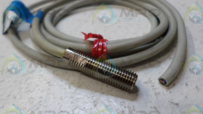MICROSWITCH FL7M-1P5J6D-M PROXIMITY SWITCH *USED