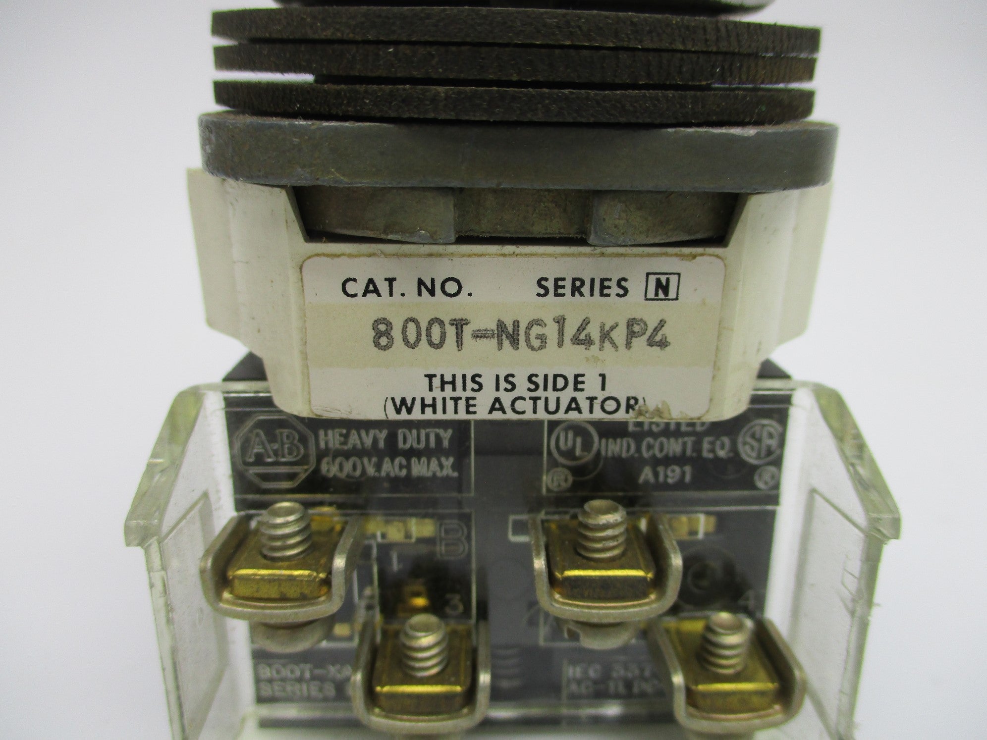ALLEN BRADLEY 800T-NG14KP4 SER. N NSNP