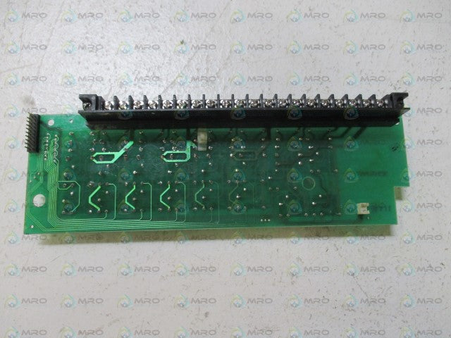 MITSUBISHI JY331A08801E F2-40 M4HB PROGRAMMABLE CONTROLLER RELAY BOARD *USED*